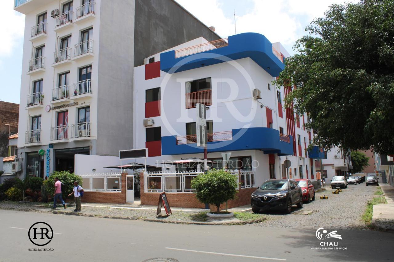 Hotel Roterdao "Under New Management" Praia Exterior foto
